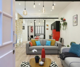 Pick A Flat's Upper Marais Apartments- rue du Faubourg Saint-Martin