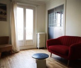 Superb cozy and bright apartment in Paris