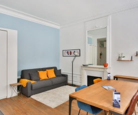 Typical studio close to Eiffel Tower and Arc de Triomphe in Paris - Welkeys