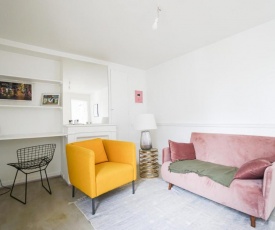 Beautiful apartment at 2 mn from Pigalle Paris