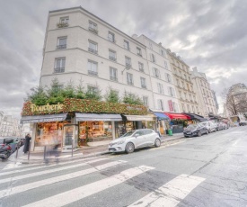 Champs Elysées - Deluxe Family Apartments