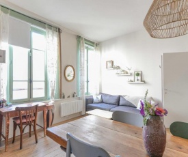 CHARMING apartment in the HEART of PARIS !